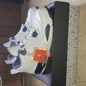 2015 Jordan Columbia 4s